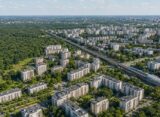 Ursynów – dzielnica Warszawy, widok z lotu ptaka na osiedla i Las Kabacki