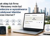 Laptop z wizytówką lokalnej firmy w wyszukiwarce internetowej na tle panoramy Warszawy. Grafika przedstawia budowanie widoczności firmy i sklepu online oraz pozyskiwanie klientów przez internet.
